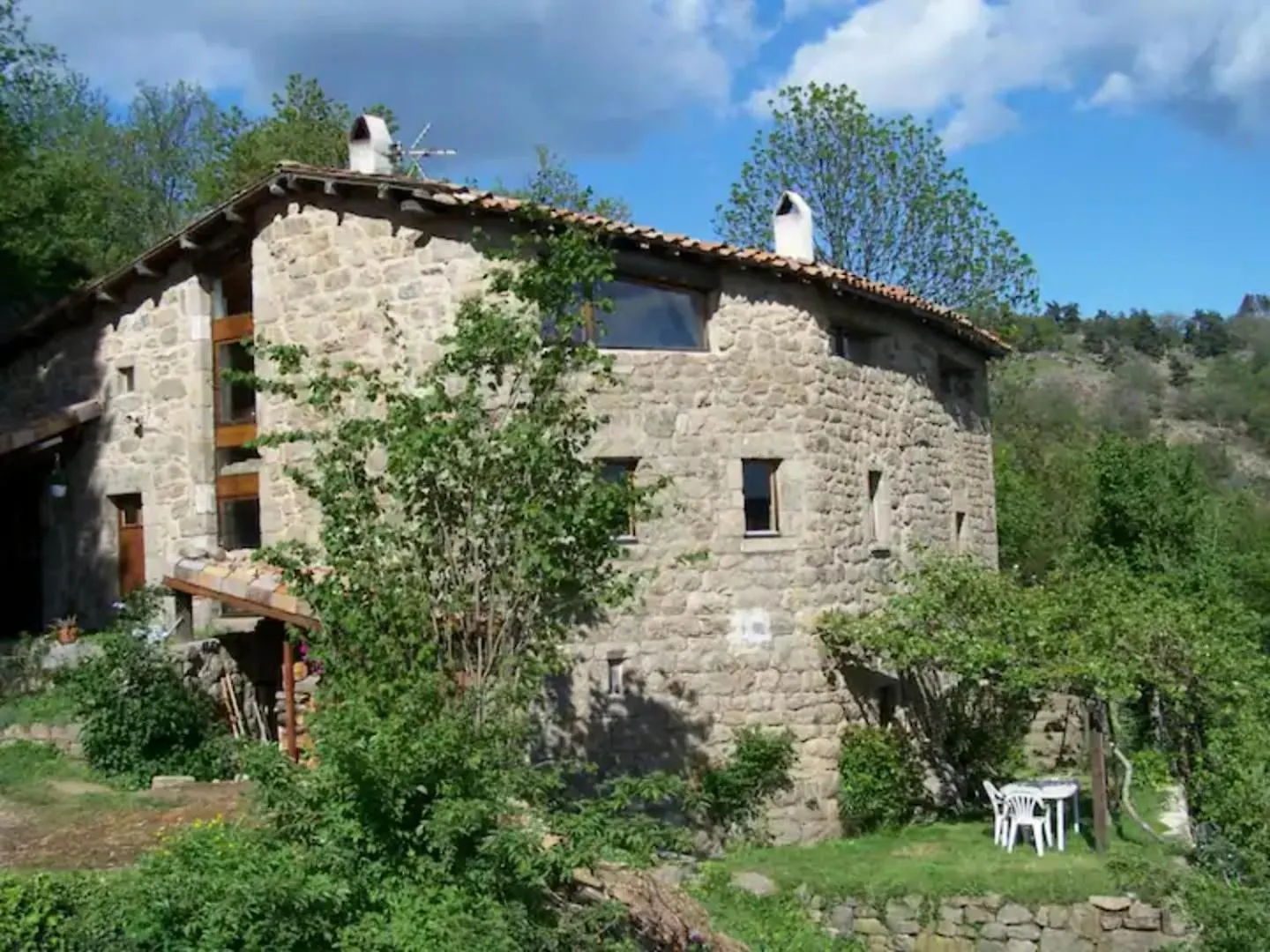 Holiday home Gite De Chapeleche Chataigniers 7 P Gluiras